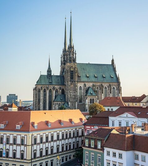 Discover Affordable Hidden Gems for Budget Travelers